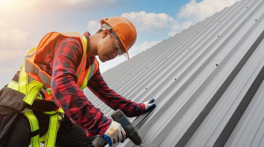 GAF certified roofer in Centerpoint, IN